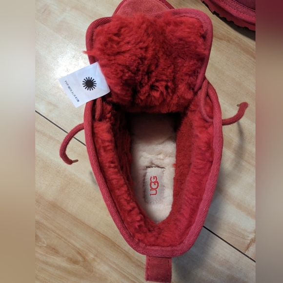 UGG men Neumel Chukka Boot NWOT Samba Red M8 W10 EU41 - Picture 2 of 8